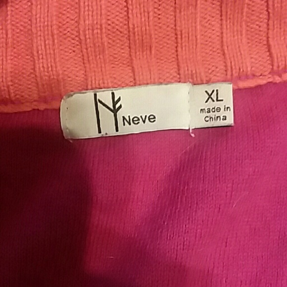 Vest - Picture 2 of 2